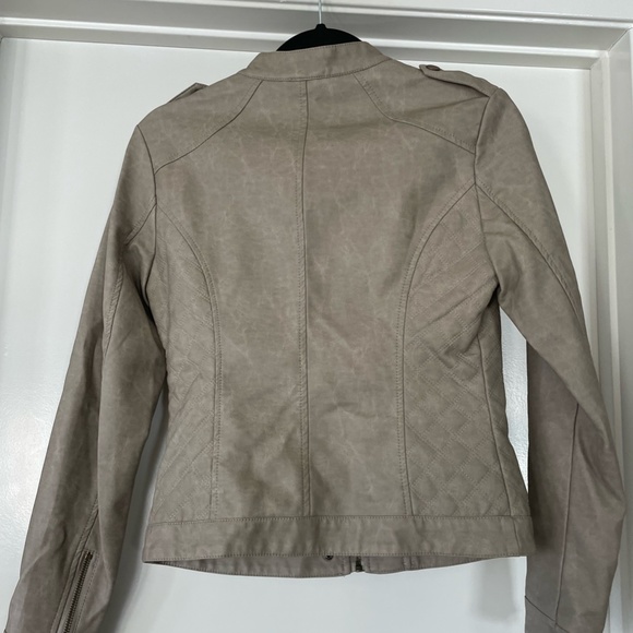 Tan Faux Leather bomber jacket - Picture 6 of 7